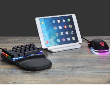 MOTOSPEED Wired Mechnical Keyboard RGB With BLUE Switch- MOTO K27 BLUE (6 Month Warranty)